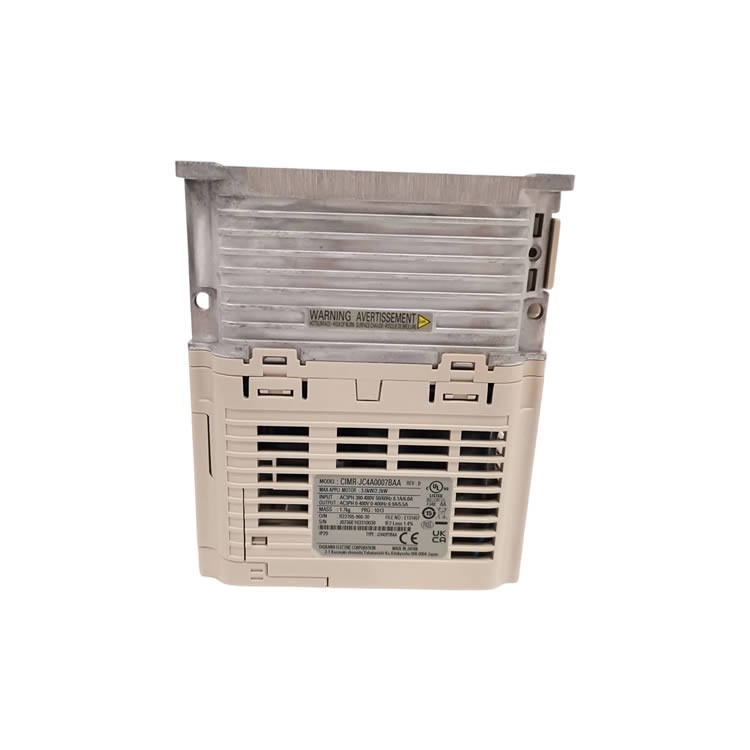 YASKAWA 三相变频器 CIMR‑JC4A0007BAA